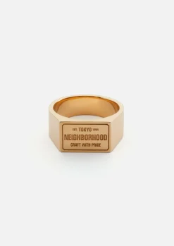 Signet Ring