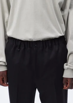 Taperedsilhouette Pants