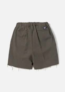 Tuck Short Pants